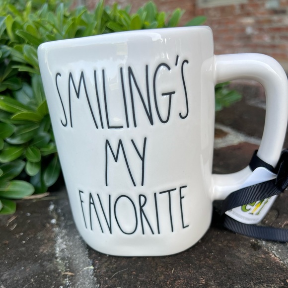 Rae Dunn NWT white "ELF" artisan collection mug Size 20 Ounce - Picture 1 of 6